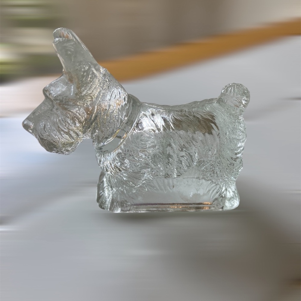 Vintage Charming Clear Glass Scottie Dog Figurine